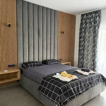 Grand Panorama 15 Apartment *